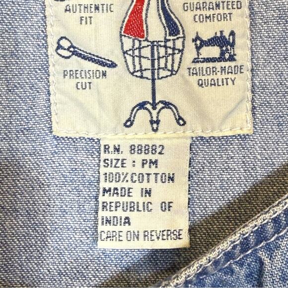 Studio Wear Petite Denim Maxi Dress. Size Petite Medium. In excellent condition. - Picture 4 of 6